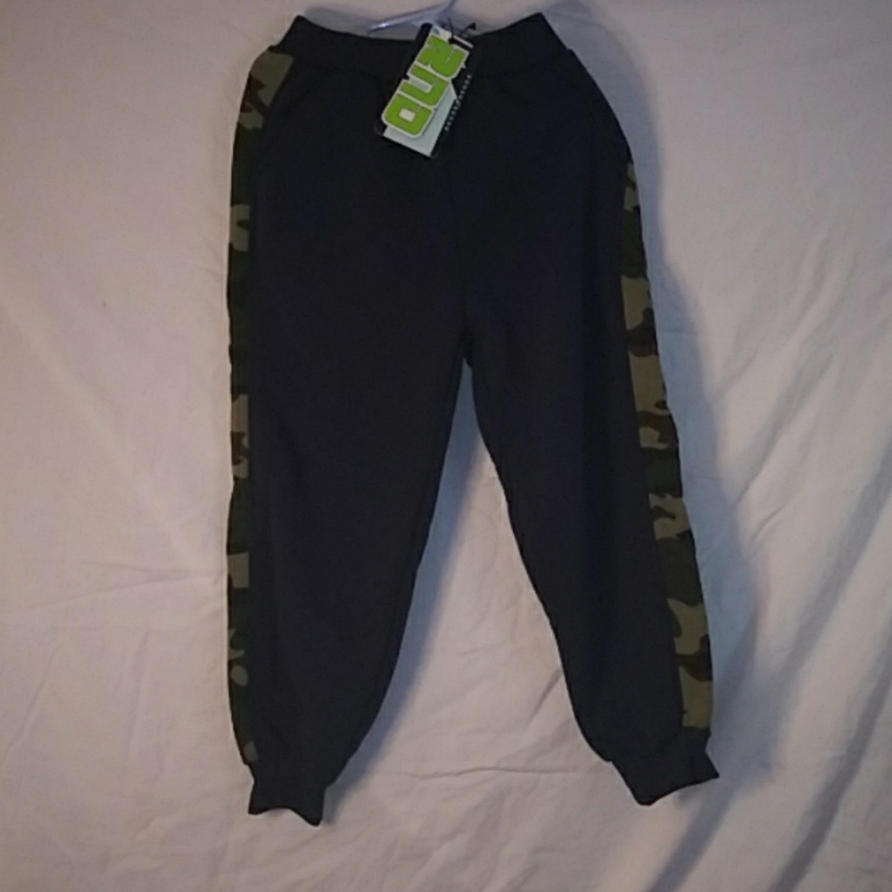 Outfit - Picture 6 of 15